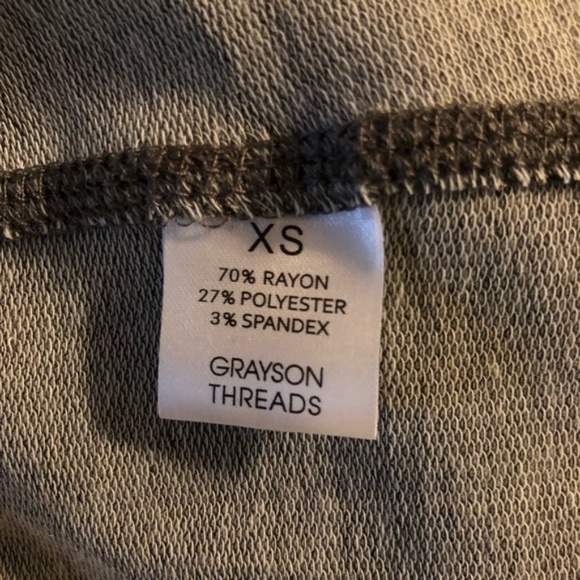 Adorable shirt. Extremely comfortable. - Picture 6 of 7